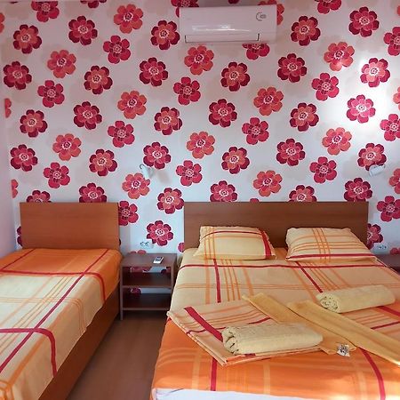 Bolyarski Stan Guest House Veliki Preszlav Kültér fotó