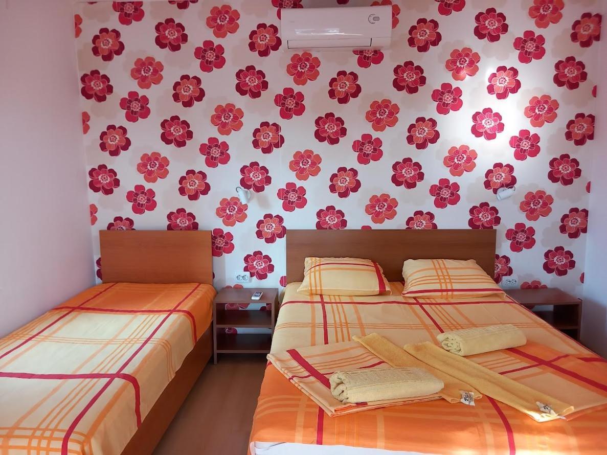 Bolyarski Stan Guest House Veliki Preszlav Kültér fotó