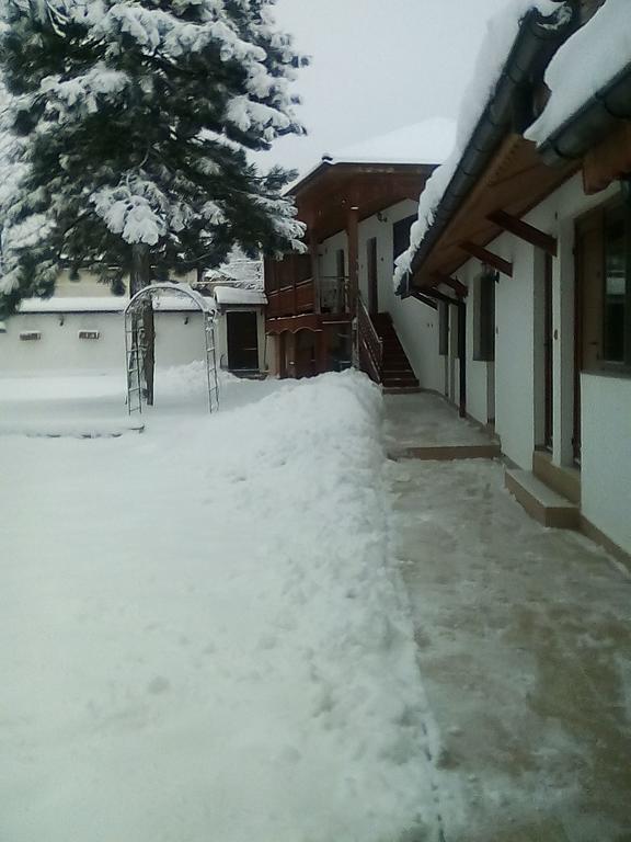 Bolyarski Stan Guest House Veliki Preszlav Kültér fotó